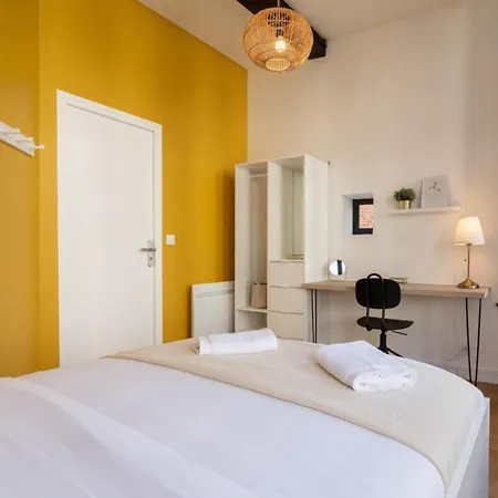 Unique 3 Bed House In Old Lille! Lille